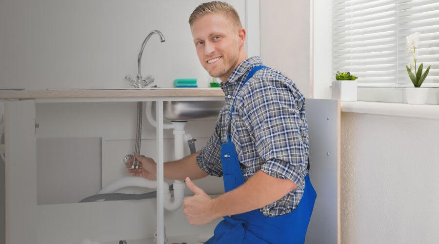 Nighttime Plumber in Kingsbury, TX